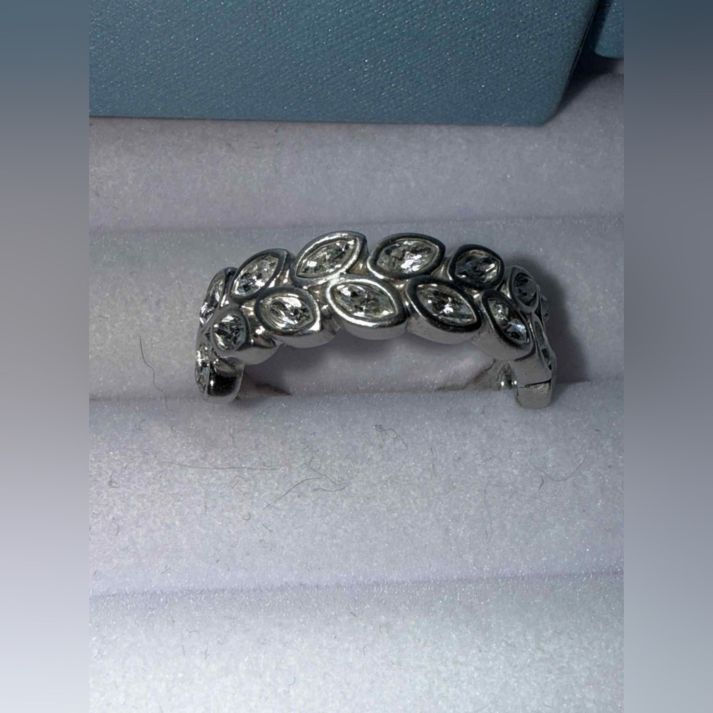 Touchstone Crystal Silver Leaf Ring brand new size 10